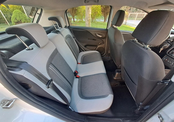 Fiat Punto Evo cena 22900 przebieg: 102484, rok produkcji 2013 z Poznań małe 254
